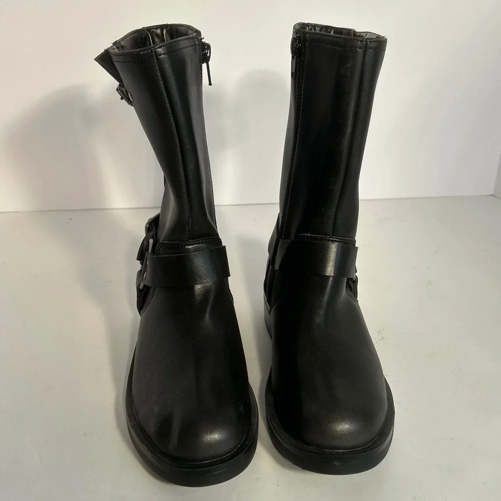 Steve Madden Beckky Black Faux Leather Buckle Moto Biker Boots Size 1‎